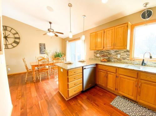 7643 31st St, Saint Paul MN  55128-4045 exterior