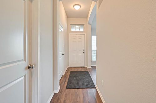 1042 Pleasant Bnd, Conroe TX  77301-1898 exterior