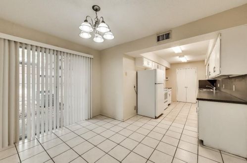 703 Shady Grv Rd, Irving TX  75060-6119 exterior