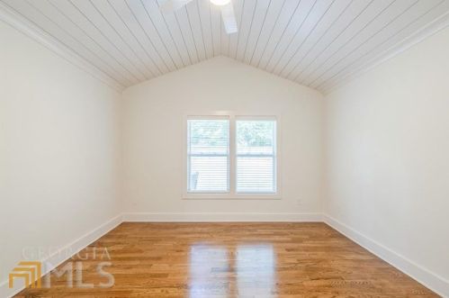 1125 Edgefield Dr, Atlanta GA  30310-3716 exterior