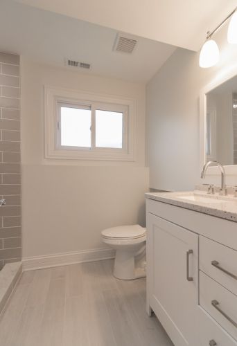 719 Ledochowski St, Lemont IL  60439-4305 exterior