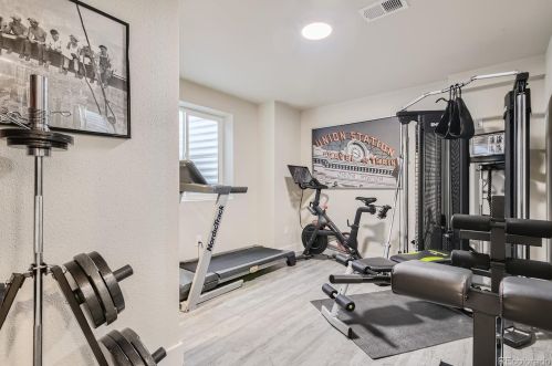 4639 Lincoln St, Englewood CO  80113-5734 exterior