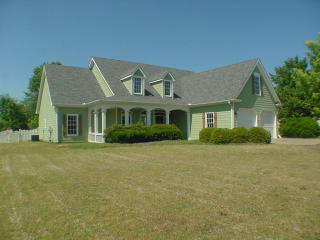 14 Red Apple Ter, Taylorsville, GA 30178-1637