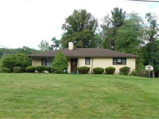 459 James St, Washington, PA 15301-5829