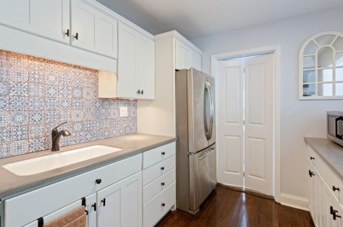 512 Hascall Rd, Atlanta GA  30309-2228 exterior