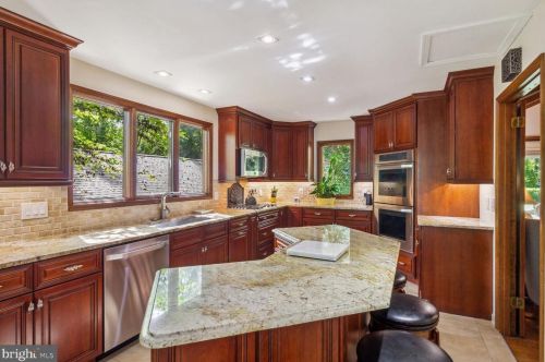 7015 Pindell School Rd, Fulton MD  20759-9715 exterior