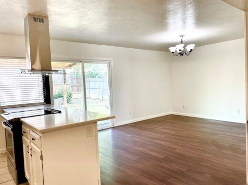 7548 Bigleaf Ln, Fort Worth TX  76137-1403 exterior