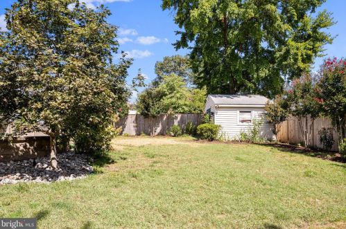 12517 Summerwood Dr, Silver Spring MD 20904-1746 exterior