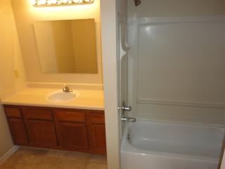 7222 Atmore Dr, Indianapolis IN  46217-5386 exterior