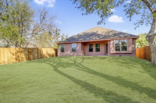 5111 Cowden St, Fort Worth TX  76114-1437 exterior