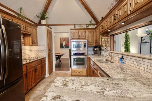 4020 Virginia Pne Dr, Carrollton TX 75007-1050 exterior