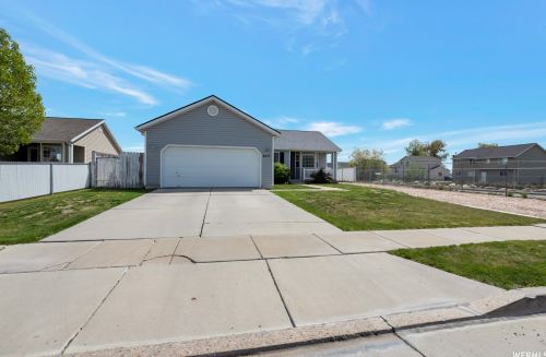 4277 5250, Roy, UT 84067-8341