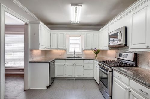 6347 Anita St, Dallas TX  75214-2707 exterior
