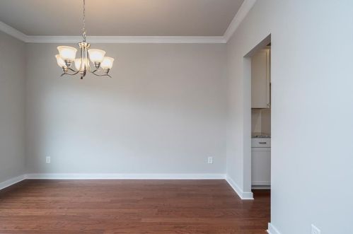 7136 Glaspie Way, Atlanta GA  30349-8033 exterior