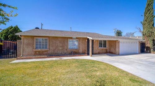 3844 Lofton Pl, Riverside CA  92501-1810 exterior