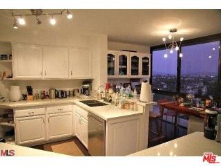 222 Monterey Rd, Glendale CA  91206-2052 exterior