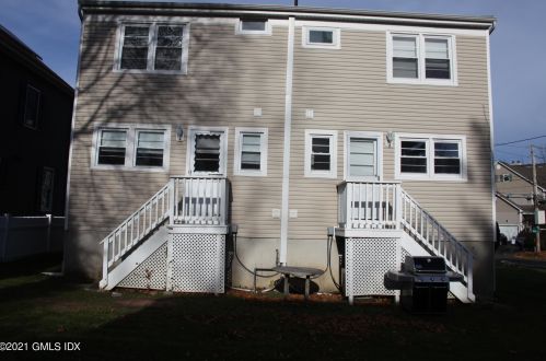 41 High St, Greenwich CT  06830-5925 exterior