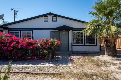13695 Ramona Dr, Desert Hot Springs, CA 92240-5751