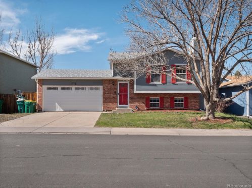 19577 Purdue Pl, Denver CO  80013-4525 exterior