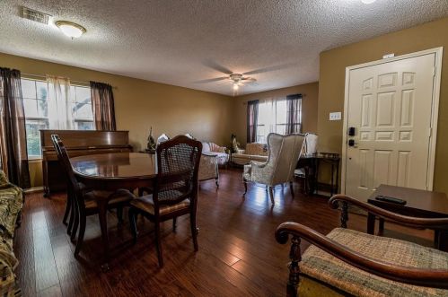 317 Beechwood Ln, Cedar Hill TX  75104-2978 exterior