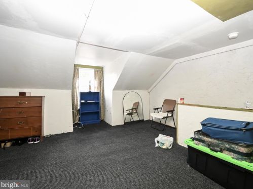 413 Howard Ave, Lancaster PA  17602-4419 exterior