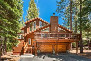 11189 Mougle Ln, Truckee CA  96161-6116 exterior