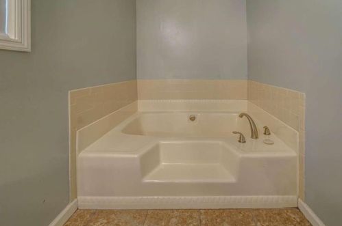 1079 Plantation Blvd, Conyers GA  30094-4123 exterior