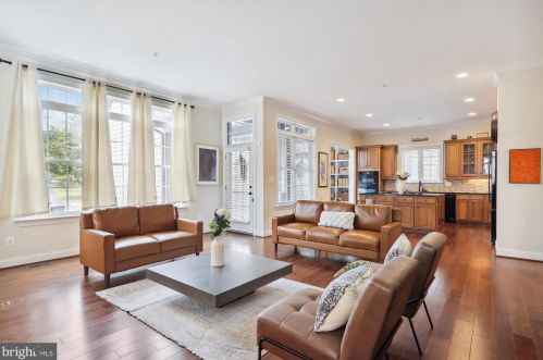 13509 Moonlight Trail Dr, Silver Spring MD 20906-6700 exterior