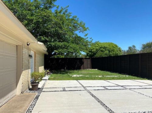 1801 Whiteoak Dr, Garland TX 75040-5410 exterior