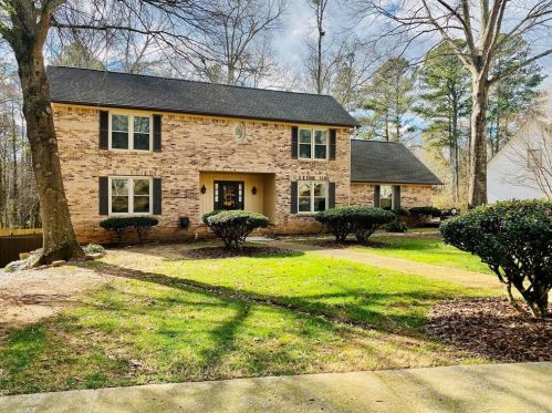 2387 Johnston Ct, Marietta, GA 30064-2638