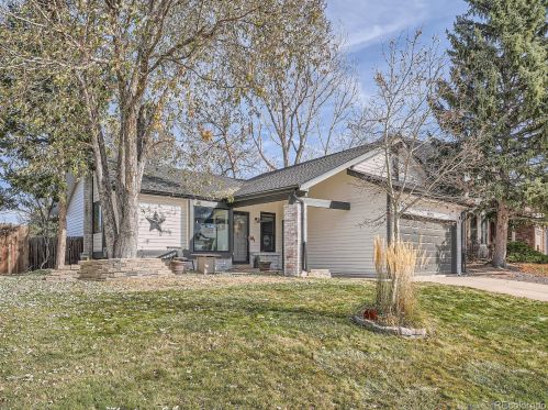 18253 Crestridge Dr, Aurora, CO 80015-2665