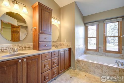3800 Bromley Dr, Fort Collins CO  80525-9002 exterior