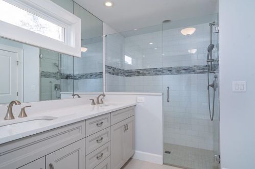 2212 Meadowvale Dr, Atlanta GA  30345-3543 exterior
