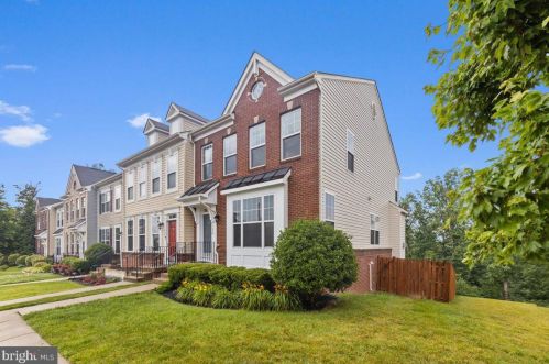 11806 Dawkins Ridge Ln, Bristow, VA 20136-6186