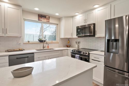 3670 Hillcrest Dr, Denver CO  80237-1104 exterior