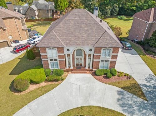 4840 Guilford Forest Dr, Atlanta, GA 30331-8374
