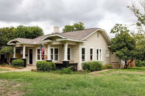 2021 Ashland Ave, Fort Worth TX  76107-3855 exterior