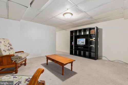 4 Locksley Ct, Silver Spring MD 20904-6321 exterior