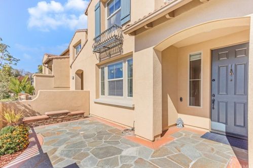 27 Bijou, Irvine, CA 92618-1512