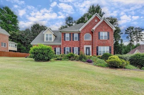 4285 Burgomeister Pl, Lithonia, GA 30039-5905