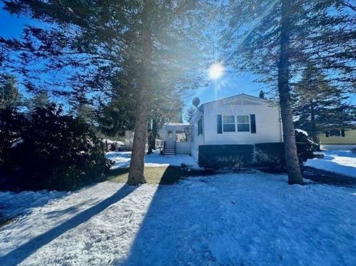 22 Bishop Ln, Chichester, NH 03234-4202