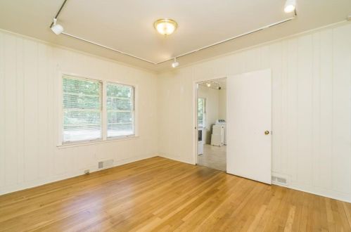 1285 Moores Mill Rd, Atlanta GA  30327-1429 exterior