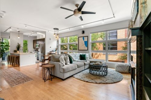 2038 Willow St, Chicago, IL 60647-6002
