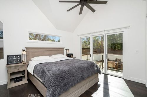 864 Kenneth Rd, Glendale CA  91202-1448 exterior