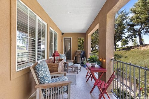 47 Gingerwood, Irvine CA  92603-0102 exterior