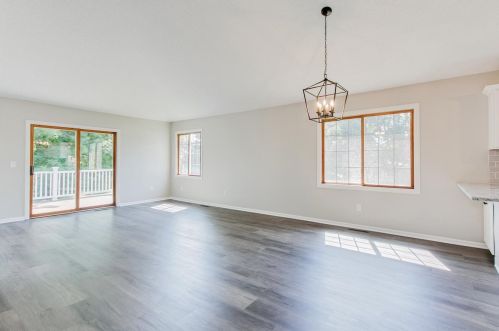 2967 Devonshire Cir, Saint Paul MN  55125-3964 exterior