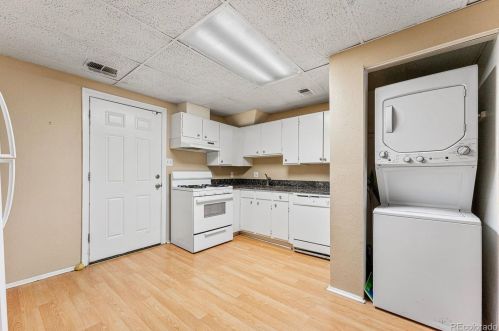 2126 High St, Denver CO 80210-6324 exterior