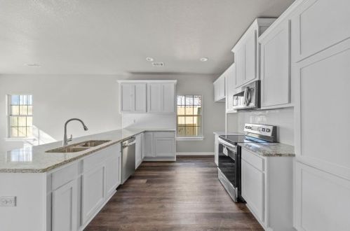 1030 Annie St, Fort Worth TX  76104-1505 exterior