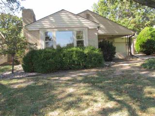 251 Edgemoor St, Wichita, KS 67218-1603
