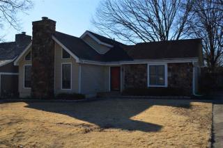 7185 Devine St, Memphis, TN 38133-3930